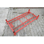 Stapelbokken, demontabele constructie. Gebruikt.